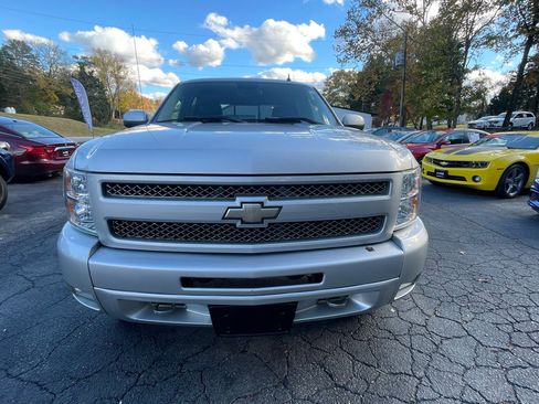 Used 2010 Chevrolet Silverado 1500 LTZ w/ Z71 Appearance Package image 14