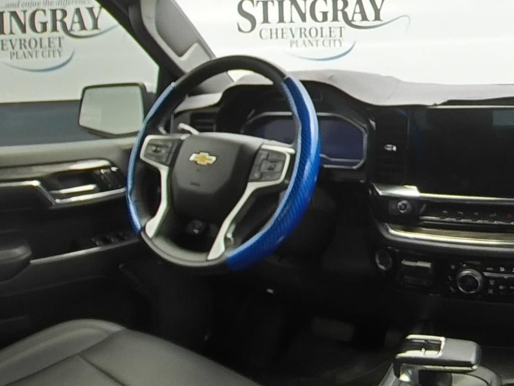 Certified 2023 Chevrolet Silverado 1500 LTZ w/ Technology Package AWD/4WD image 16