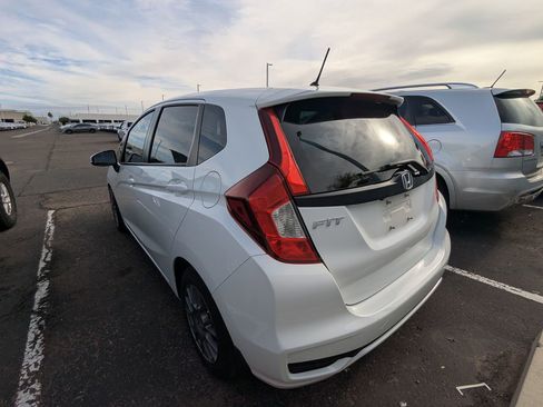 Used 2018 Honda Fit LX image 7