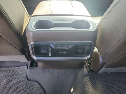 Used 2024 GMC Sierra 1500 Denali w/ Denali Reserve Package AWD/4WD image 10