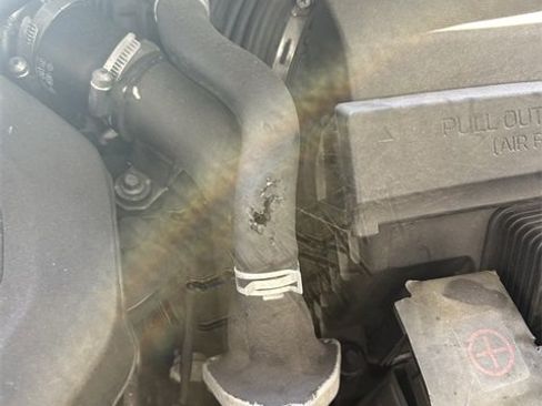 Used 2020 Hyundai Santa Fe Limited image 9