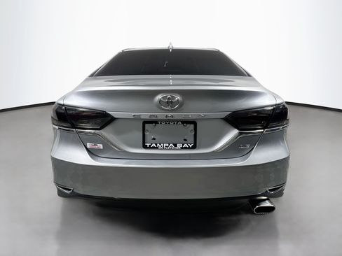 Used 2021 Toyota Camry LE w/ Convenience Package FWD image 6