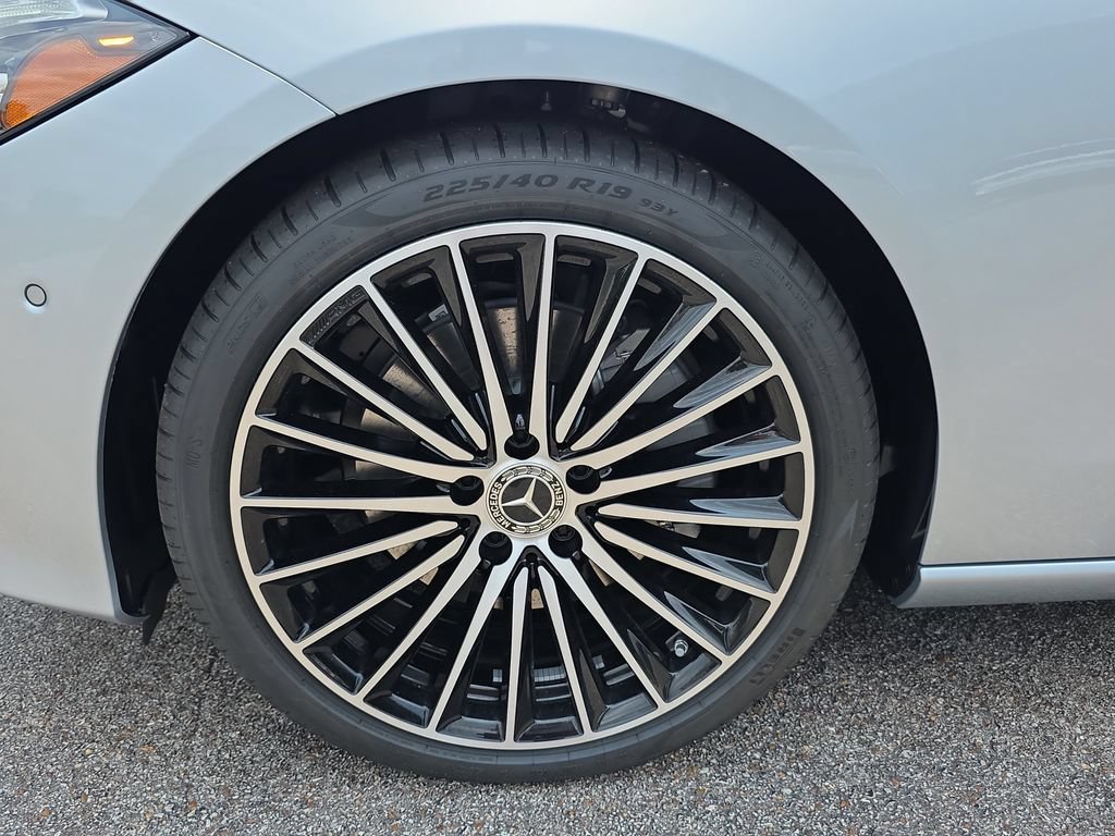 Used 2026 Mercedes-Benz C 300 4MATIC Sedan image 9