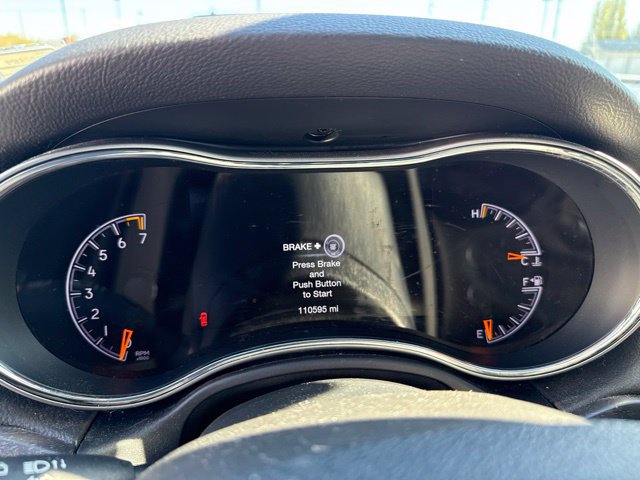 Used 2018 Jeep Grand Cherokee Altitude AWD/4WD image 6