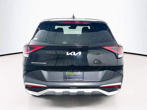 Used 2025 Kia Sportage LX FWD image 7