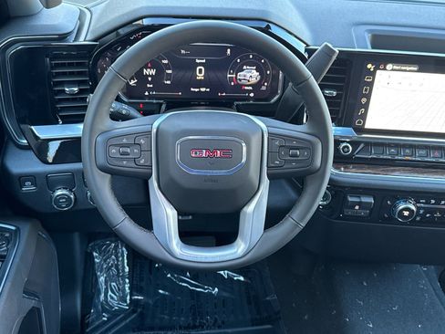 New 2026 GMC Sierra 1500 SLE image 15