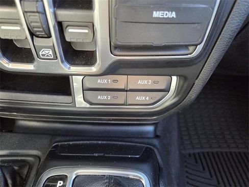 Certified 2022 Jeep Wrangler Unlimited Sahara image 27