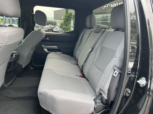 Used 2025 Toyota Tundra SR5 AWD/4WD image 26