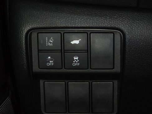 Used 2018 Honda CR-V Touring image 21