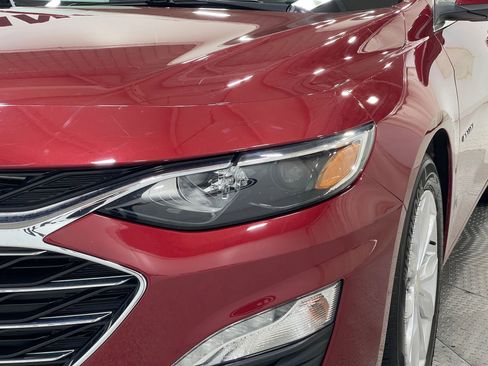 Used 2020 Chevrolet Malibu LT FWD image 32