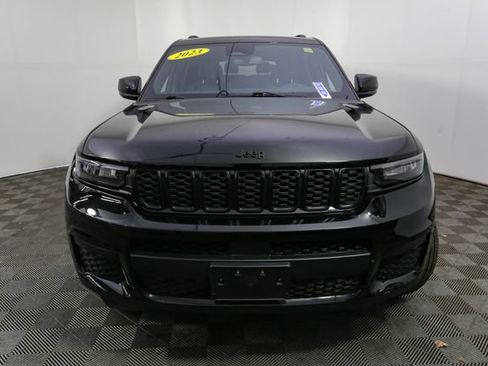 Used 2023 Jeep Grand Cherokee L Laredo AWD/4WD image 4