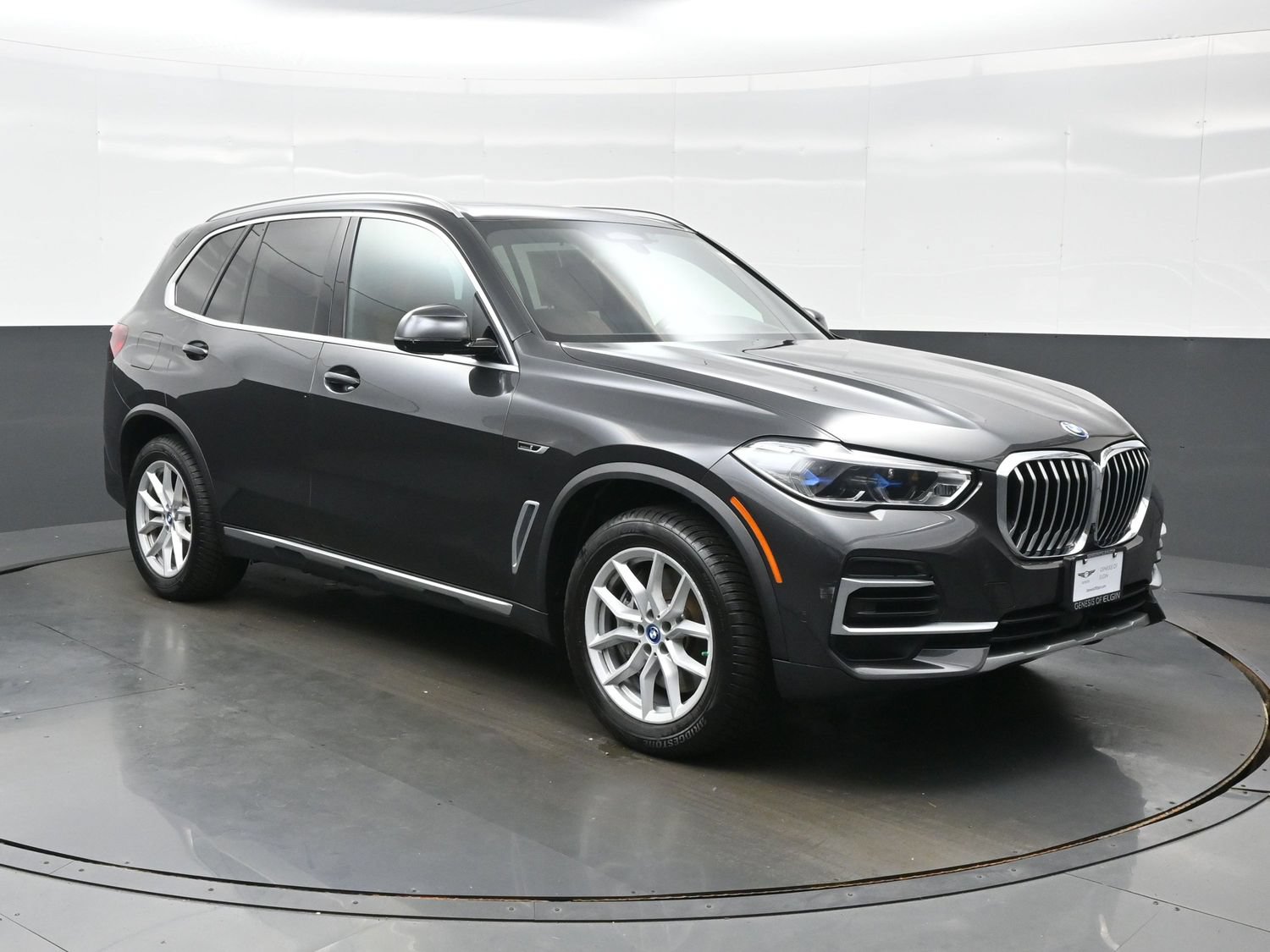 Used 2023 BMW X5 xDrive45e AWD/4WD image 8