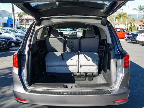 Used 2020 Honda Odyssey EX image 24