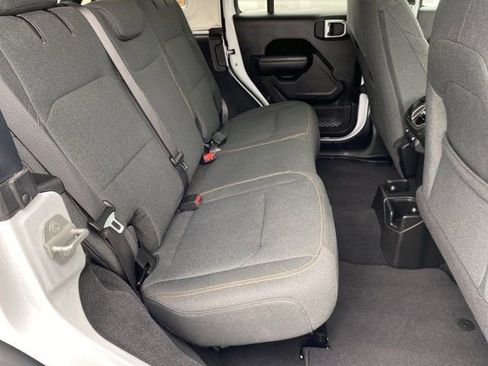 Used 2024 Jeep Wrangler Sport S image 25