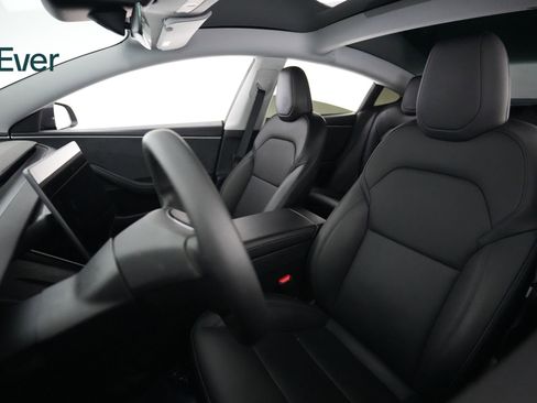 Used 2024 Tesla Model 3 Long Range AWD/4WD image 4