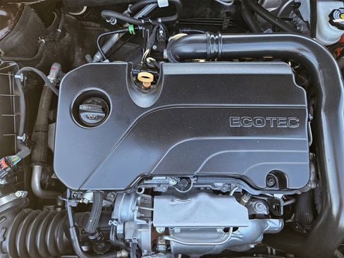 Used 2020 Chevrolet Malibu LS image 31