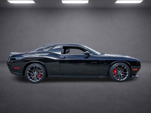 Used 2023 Dodge Challenger R/T w/ Plus Package image 3