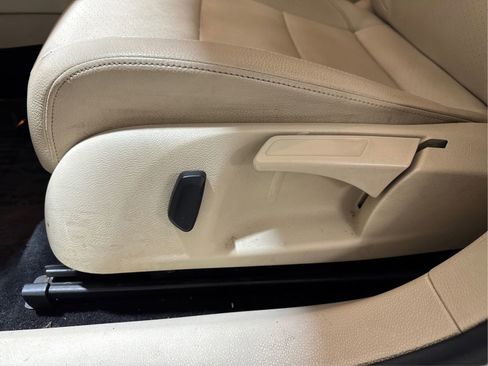 Used 2013 Volkswagen Jetta TDI FWD image 18