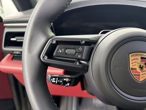 New 2026 Porsche Macan 4 Electric image 38