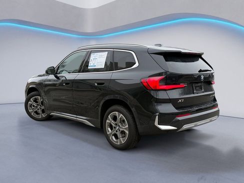 Used 2026 BMW X1 xDrive28i image 4