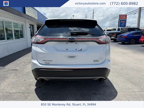 Used 2017 Ford Edge SEL w/ Equipment Group 201A FWD image 7