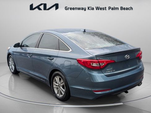 Used 2017 Hyundai Sonata SE FWD image 6