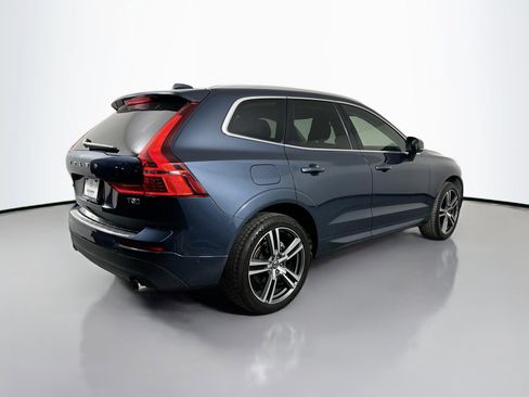 Certified 2018 Volvo XC60 T5 Momentum w/ Convenience Package image 6