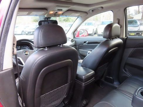 Used 2015 Chevrolet Captiva Sport LT w/ Convenience Package image 13