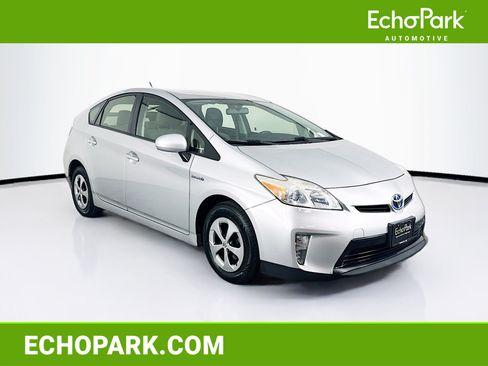 Used 2013 Toyota Prius Two FWD image 1