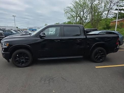 Used 2022 RAM 1500 Laramie AWD/4WD image 5