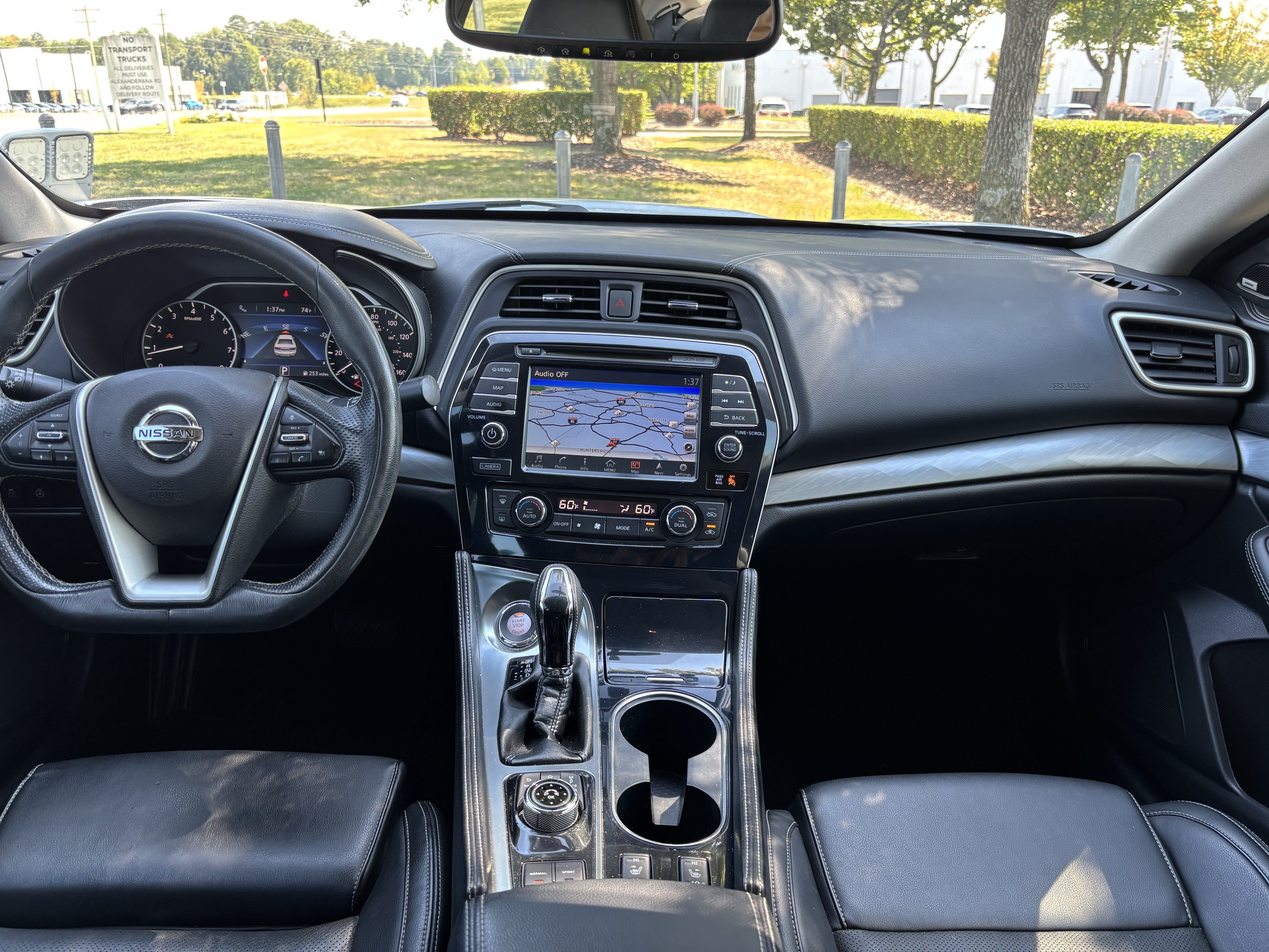 Used 2018 Nissan Maxima 3.5 SL FWD image 32