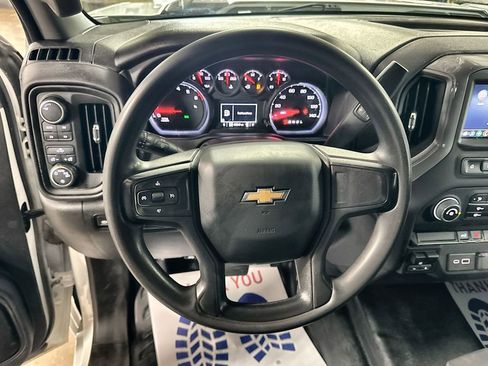 Used 2023 Chevrolet Silverado 2500 W/T w/ WT Convenience Package AWD/4WD image 17