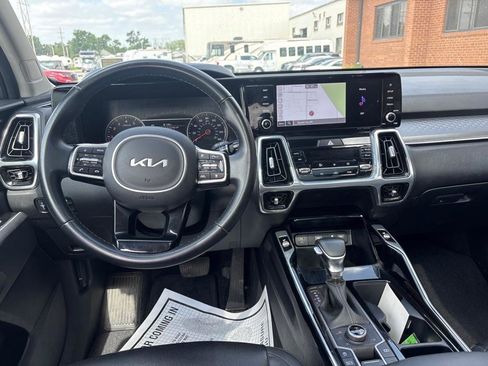 Used 2022 Kia Sorento SX AWD/4WD image 24