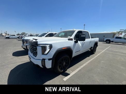 Certified 2024 GMC Sierra 2500 AT4 w/ AT4 Premium Plus Package AWD/4WD image 1