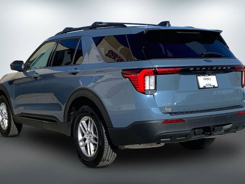 New 2026 Ford Explorer Active AWD/4WD image 3