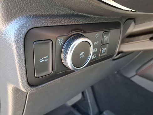 Used 2025 Ford Explorer ST AWD/4WD image 13