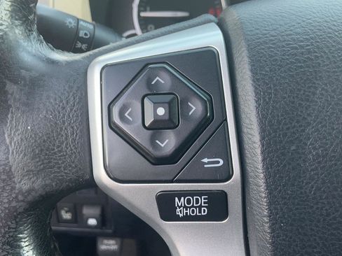 Used 2017 Toyota Tundra Limited image 16