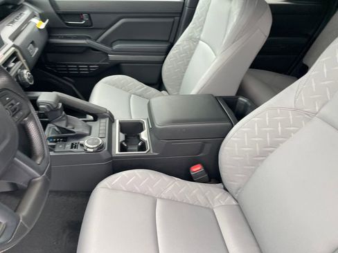 New 2026 Toyota Tacoma SR5 image 30