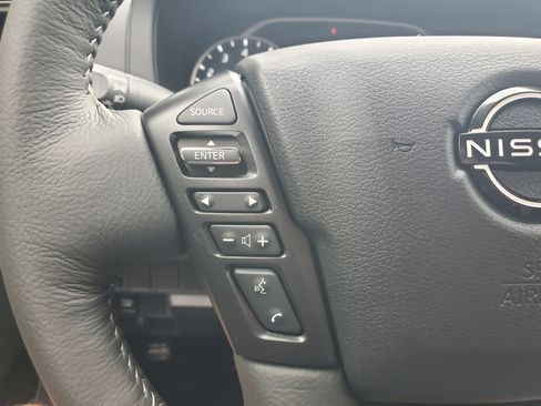 New 2026 Nissan Frontier SV AWD/4WD image 17