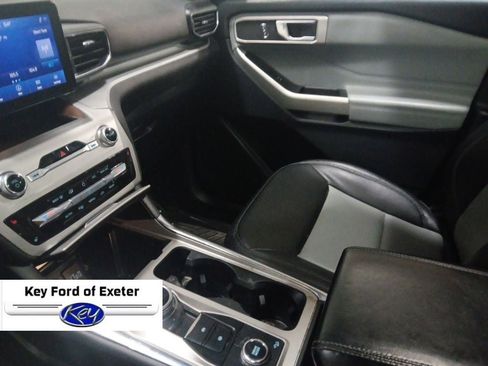 Used 2022 Ford Explorer XLT w/ Equipment Group 202A AWD/4WD image 25