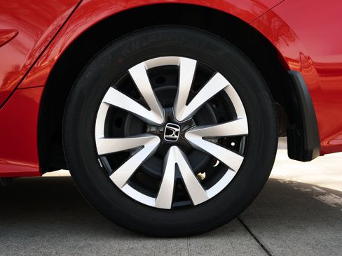 Used 2023 Honda Civic LX image 15