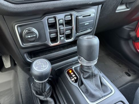 New 2026 Jeep Wrangler Unlimited Sport image 24