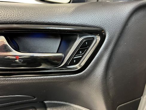 Certified 2024 Dodge Durango R/T image 32