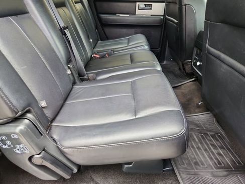Used 2015 Ford Expedition EL XLT w/ Equipment Group 202A RWD image 26