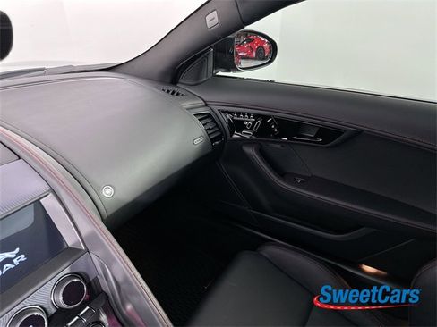 Used 2022 Jaguar F-TYPE R-Dynamic image 30