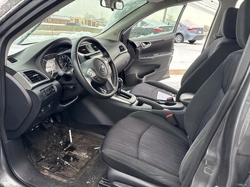 Used 2019 Nissan Sentra SV image 9