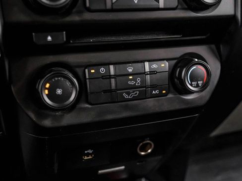 Used 2016 Ford F150 XL w/ Equipment Group 101A Mid image 17