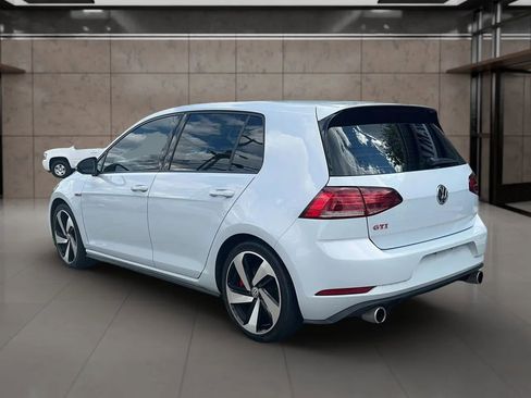 Used 2019 Volkswagen Golf 4-Door FWD image 4