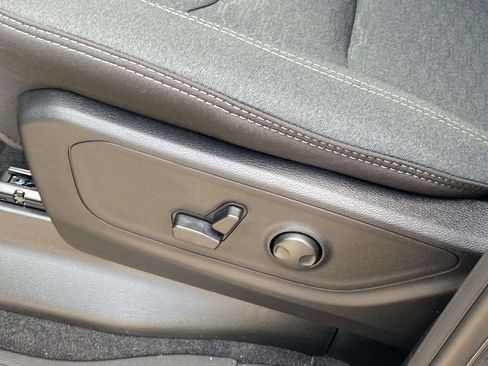 New 2026 RAM 1500 Big Horn AWD/4WD image 17