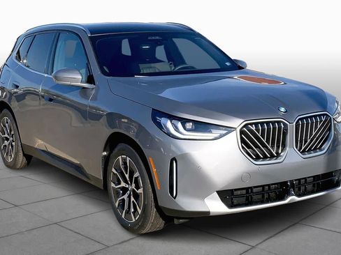 New 2026 BMW X3 xDrive30 w/ Premium Package image 2